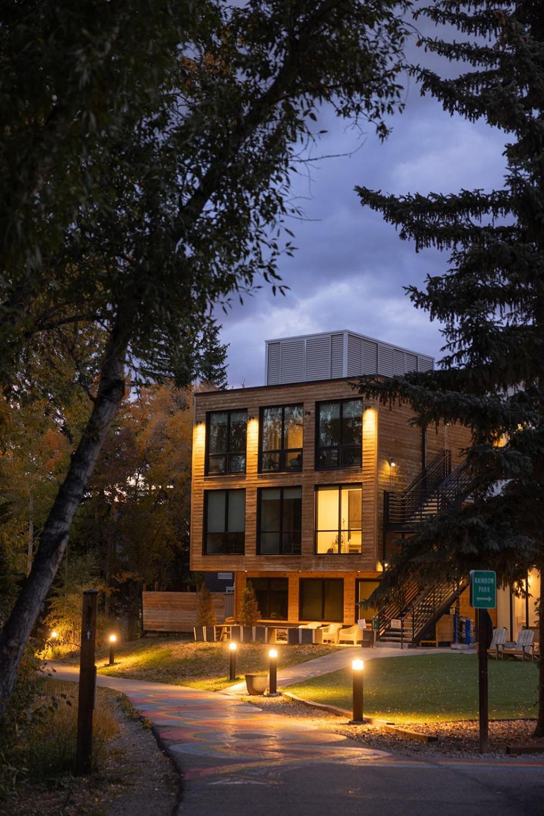 The Block Hotel & Commons Silverthorne Bagian luar foto