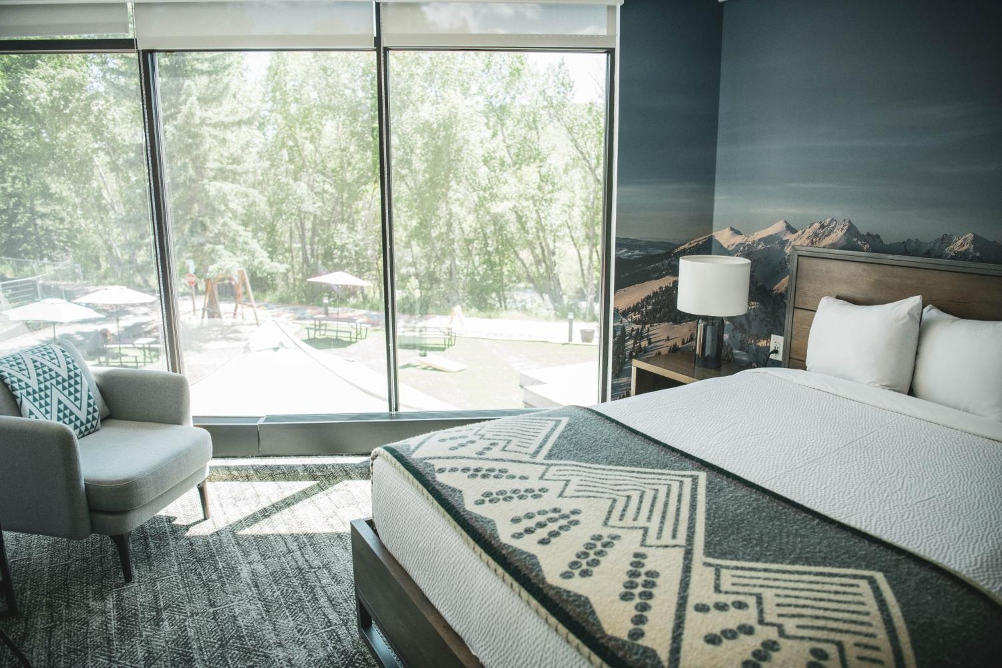 The Block Hotel & Commons Silverthorne Bagian luar foto